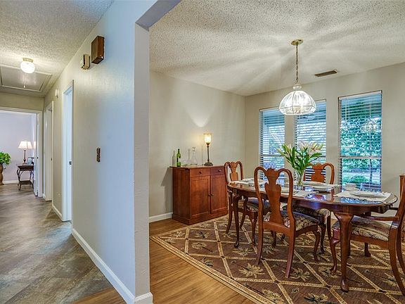 5th image of 3244 Steven Dr