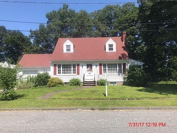 1st image of 19 Graystone Cir