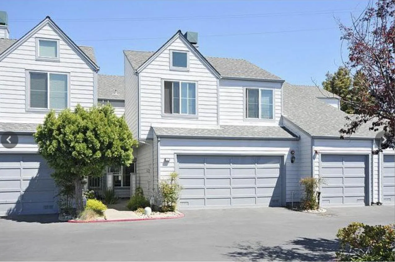 27 Binnacle Ln photo 1