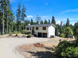 260 SE Rim Ln, Pt Orchard, WA 98367