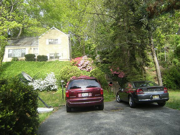 2nd image of 108 Pembrook Dr