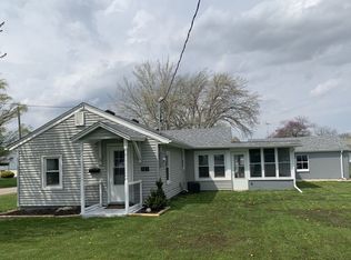 324 E South St, Kewanee, IL 61443