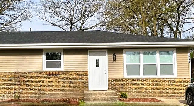 3298 Ashland St — Photo 1