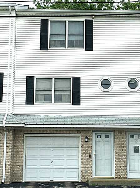1st image of 72 Sunflower Cir #72