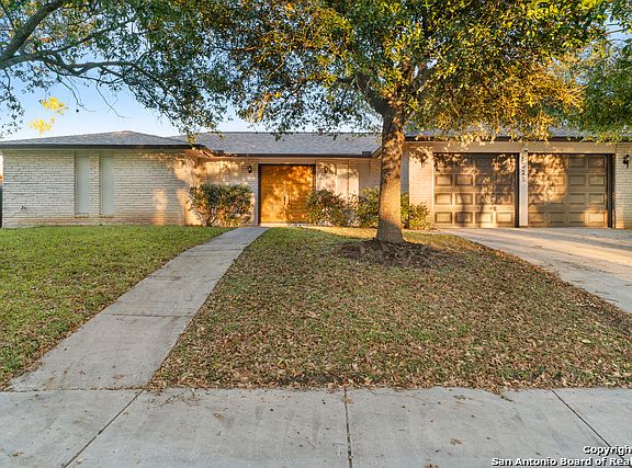 3rd image of 6022 Crown Way
