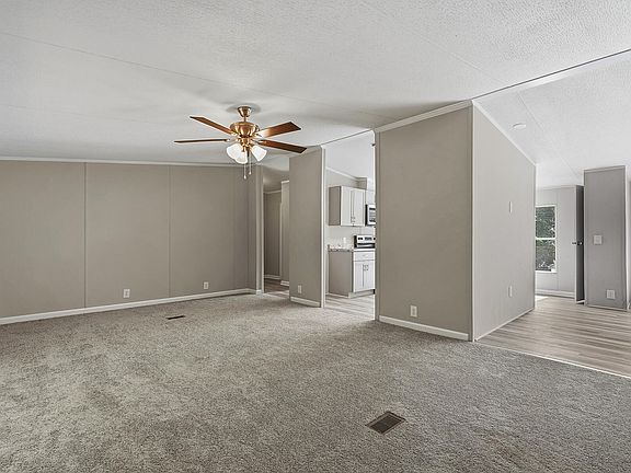4th image of 2554 Conyers Rd