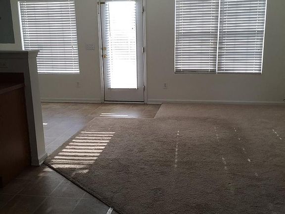 3rd image of 175 Baybrook Cir