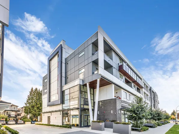 14438 72nd Ave #B208, Surrey, BC V3S 0B6