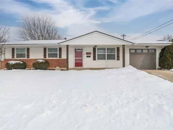 6483 Highbury Rd, Dayton, OH 45424