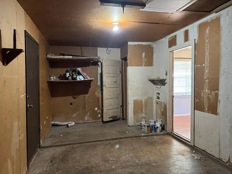 801 Park Plaza Dr — Photo 23