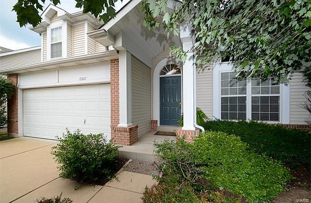 1st image of 15307 Cambridge Cove Way