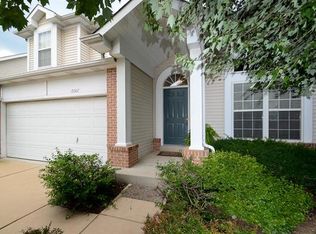 15307 Cambridge Cove Way, Chesterfield, MO 63017
