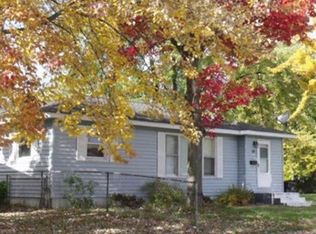 1661 Burton Rd, Muskegon, MI 49442