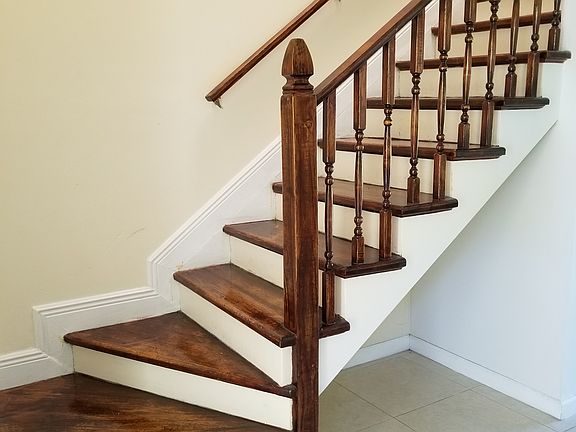4th image of 11153 NW 7th St APT 103