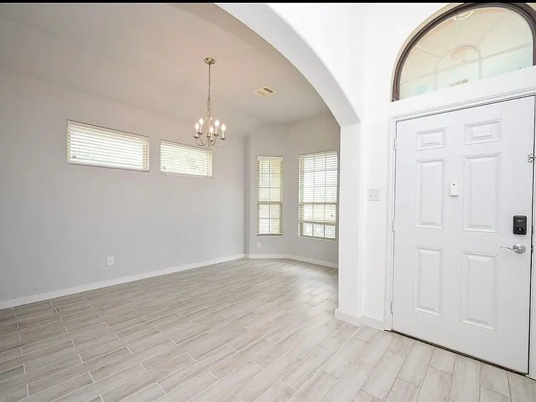 5519 Misted Jasmine Ct — Photo 12