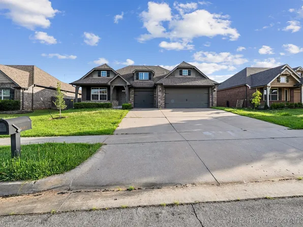 17409 E 44th St S, Tulsa, OK 74134