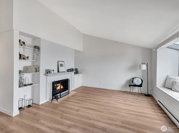 1321 S Puget Drive #E-33, Renton, WA 98055