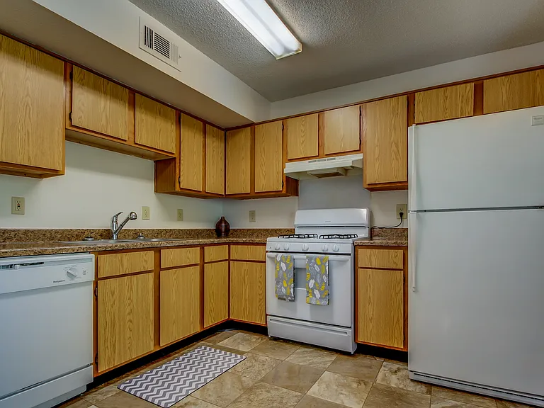 Olive Branch Apartments — Photo 11