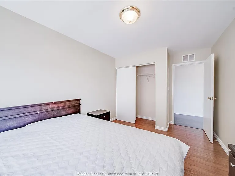 540 Ouellette Ave #5B — Photo 22