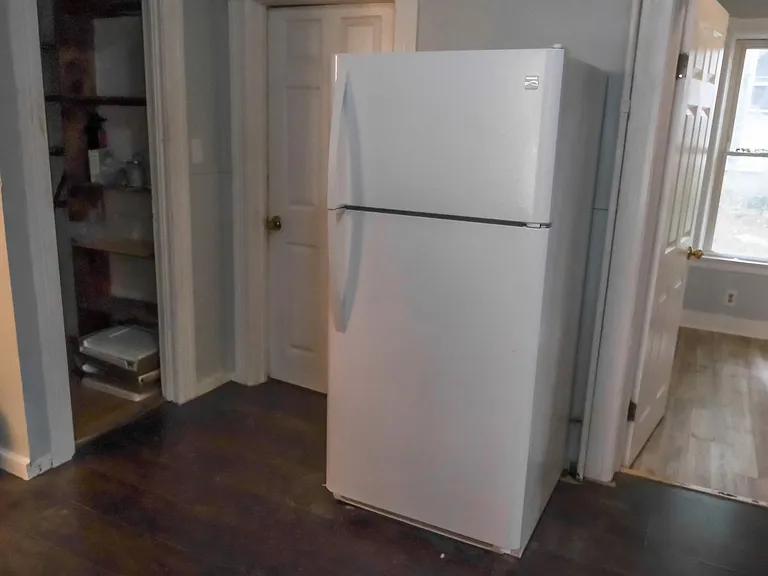 (SFRE) 605 Lansing Street — Photo 3