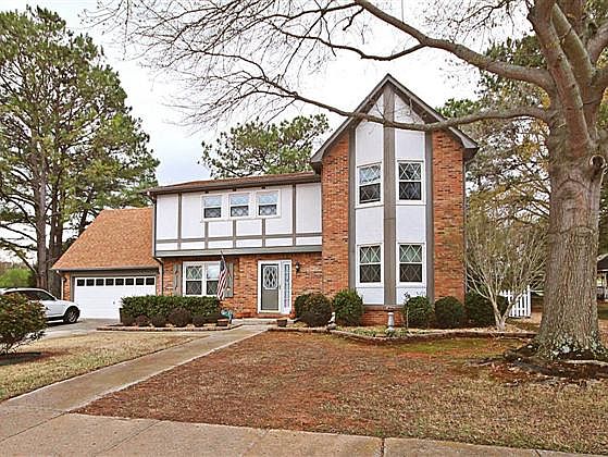 1st image of 10316 Melanie Dr SE
