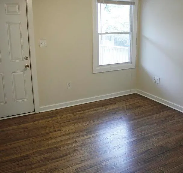 1919 Lakeview Ave #4 — Photo 7