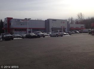 8517 Manassas Dr, Manassas Park, VA 20111