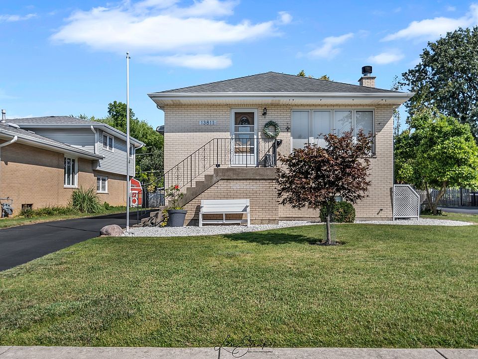 1st image of 13811 S Lawler Ave