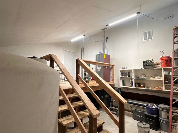 fairbanks-alaska-74487081 picture