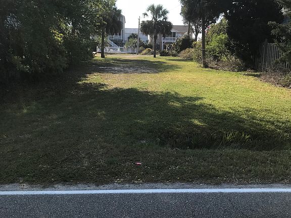 View from Dogwood Dr