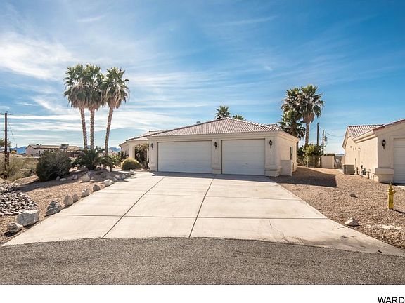 3rd image of 50 Lakemaster Ln