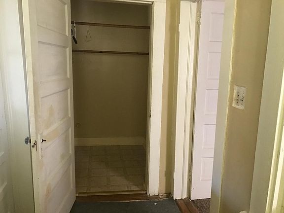 2nd image of 146 Montague St