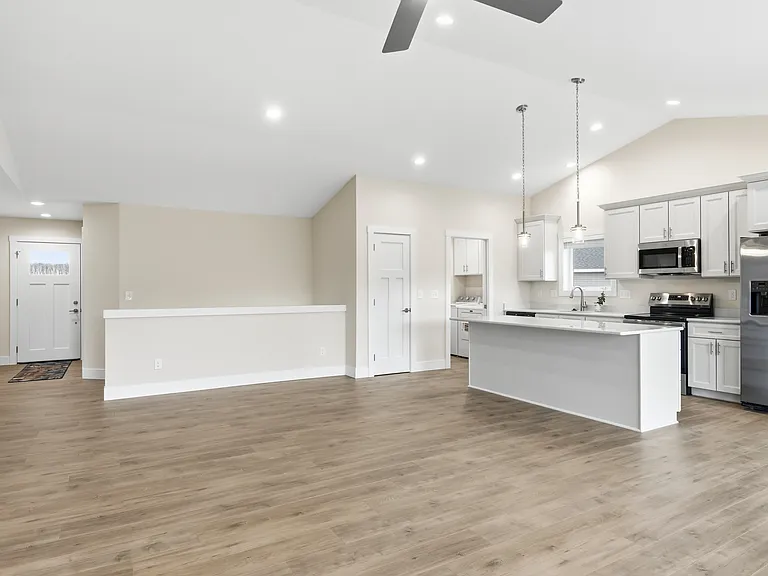 4499 Lamarche Cir — Photo 12