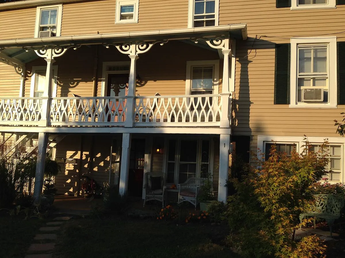 124 Horner Street — Photo 4