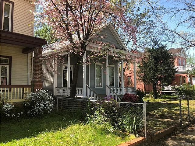 1st image of 1205 Oakwood Ave