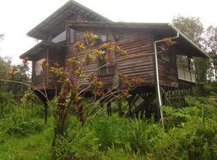 Ohia Ave, Volcano, HI 96785