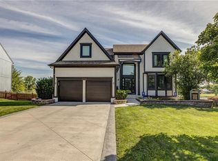 20783 S Skyview Ln, Spring Hill, KS 66083