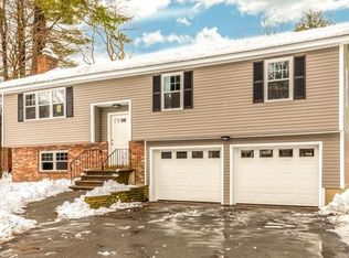 11 Noble Hill Rd, Beverly, MA 01915