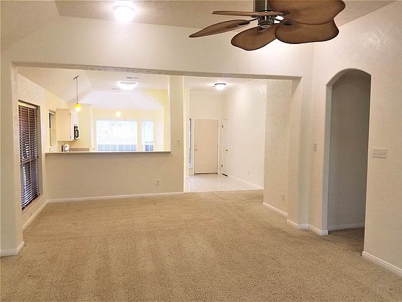 5th image of 7790 Blue Bonnet Ln