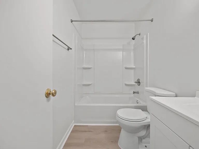 7444 Edenwood Ln — Photo 17