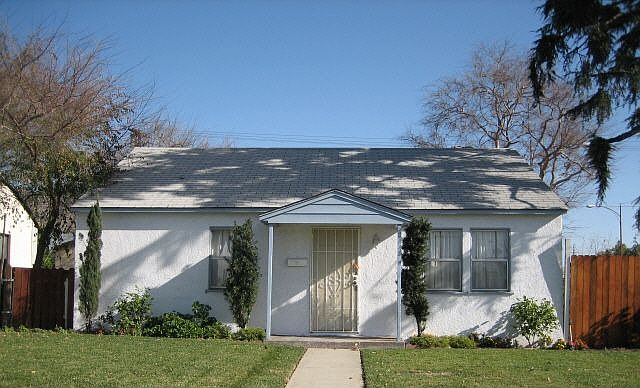2200 Brighton St.