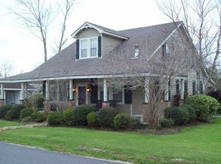 196 Danos St, Raceland, LA 70394