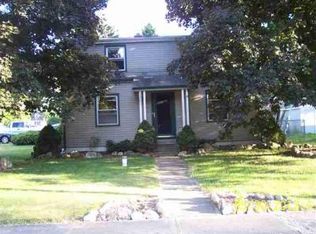 2301 Chesning Ave, Jackson, MI