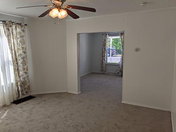 5th image of 530 Chestnut St