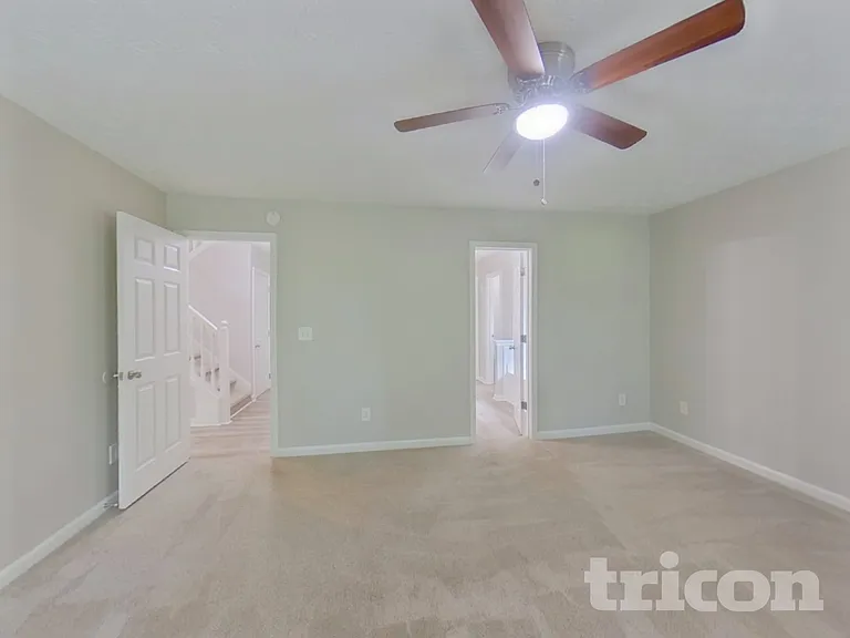 7485 Ferrara Dr — Photo 7