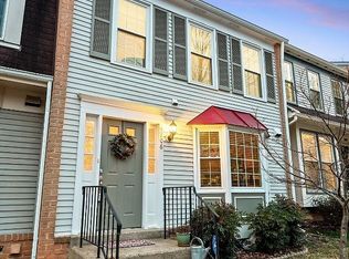 5706 Ridge View Dr, Alexandria, VA 22310