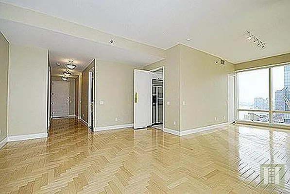 Rented by Halstead Real Estate | media 2