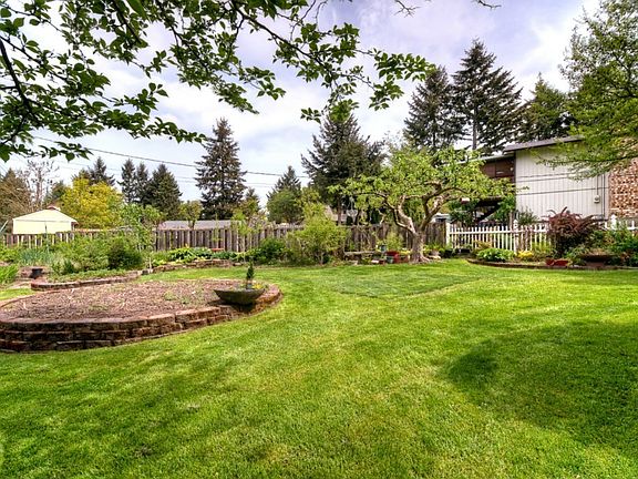 5th image of 5006 66th Avenue Ct W