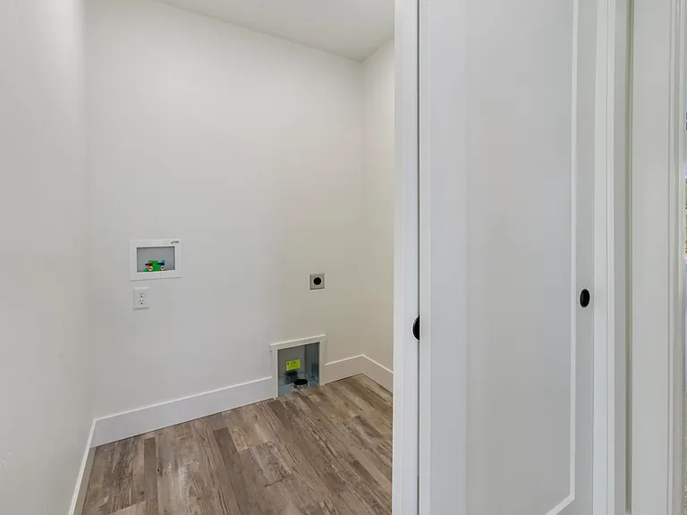 632 Cheri Ct — Photo 22