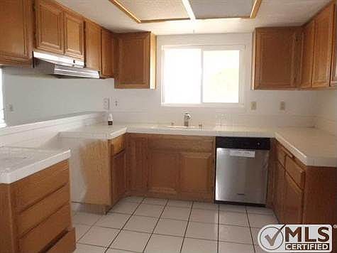 5th image of 22379 Hurons Ave